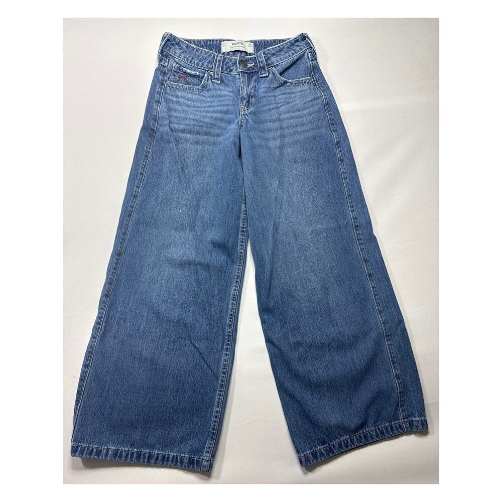 Hollister‎ Women's Low-Rise Super Baggy Cherry Bowtie Jeans - 00R/W24 (26x28.5)